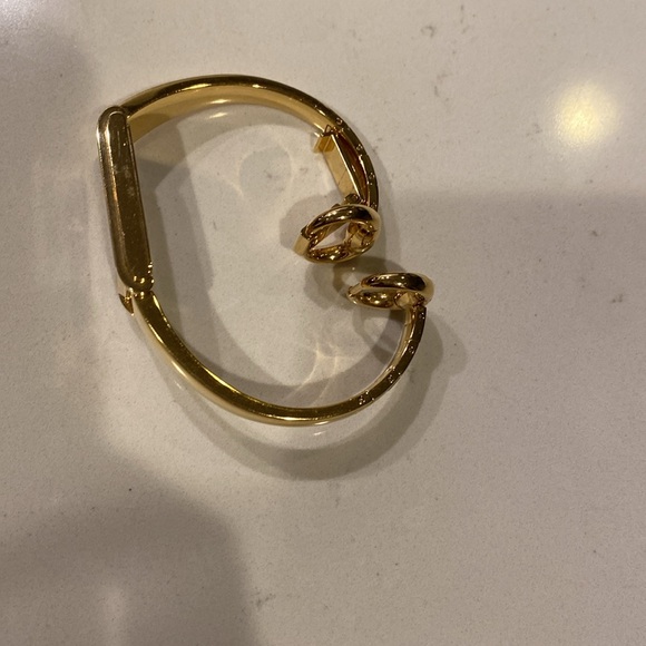 Gucci women’s watch - Picture 4 of 13